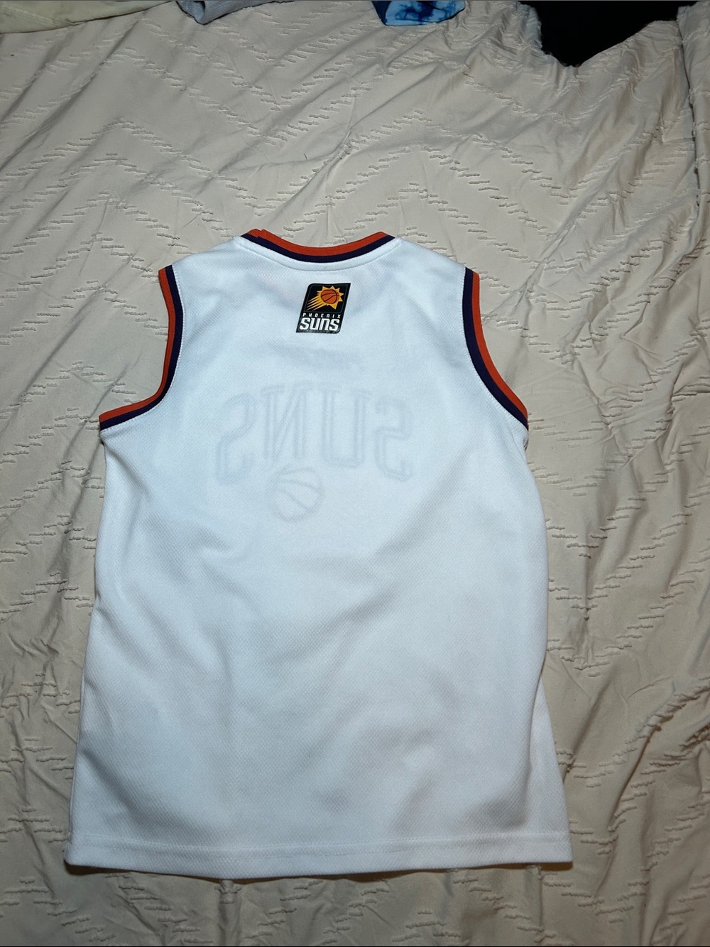 White Phoenix Suns Basketball Jersey - Picture 5 of 6